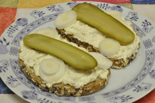 Žampionová pomazánka – Snadné recept z Česko kuchyně, hotový za Do 30 minut